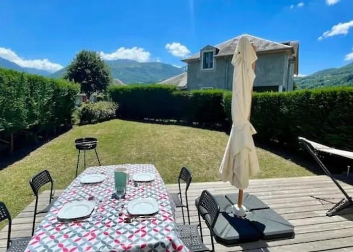 Petite Maison Dans Les Pyrenees